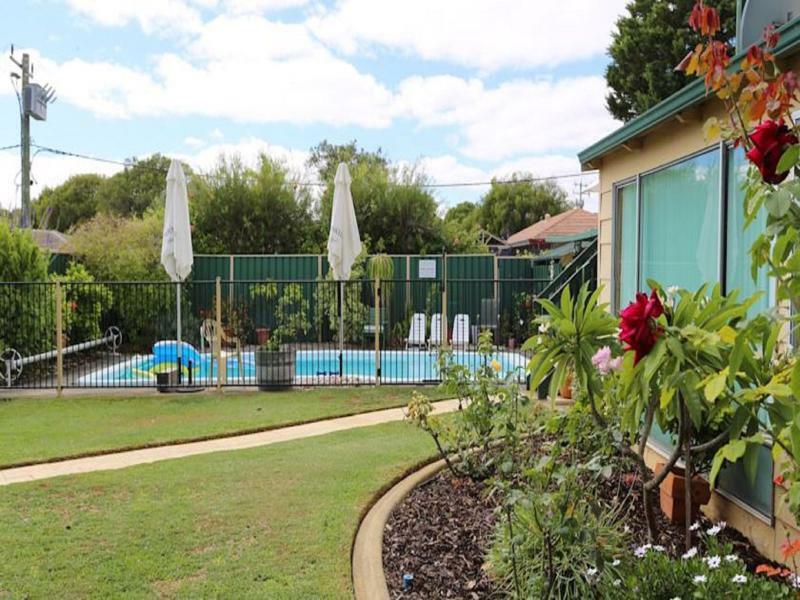 Broadwater Bed And Breakfast Busselton Εξωτερικό φωτογραφία